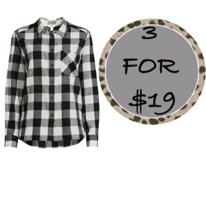 3/$19 NWT Ambiance Apparel Buffalo plaid button down blouse